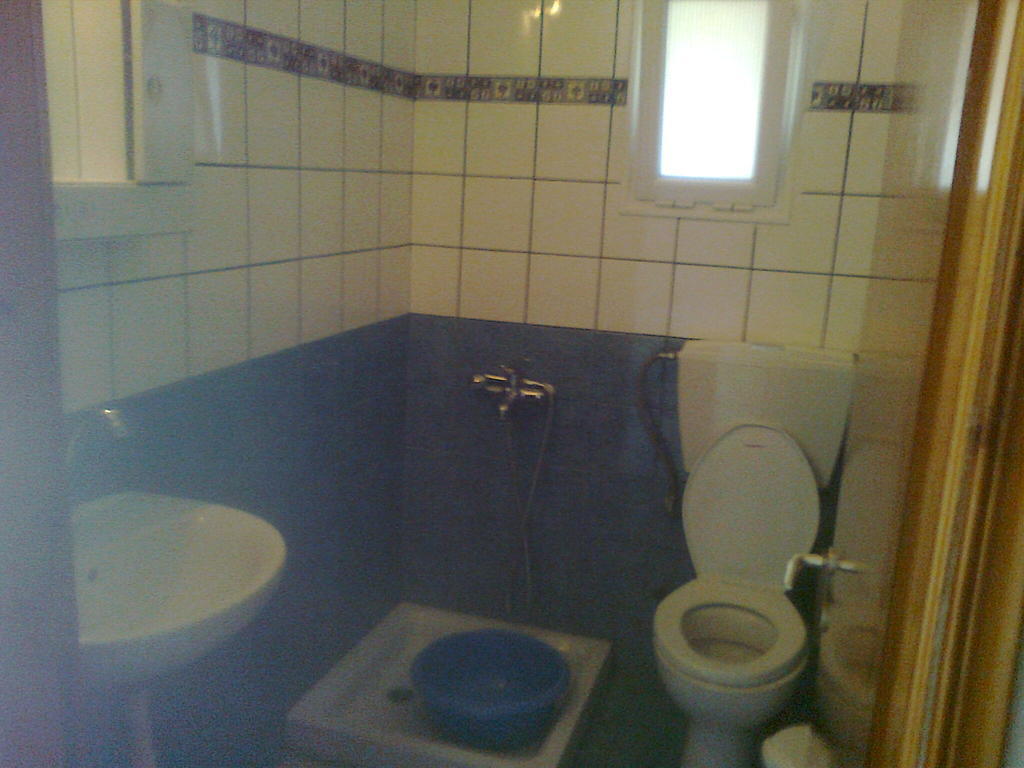 Apartamento House Mantesos Koinira Habitación foto